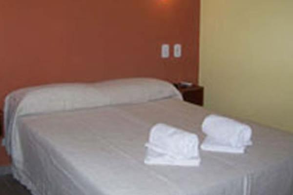 Hotel Nueva Habana Rooms Colon ภายนอก รูปภาพ